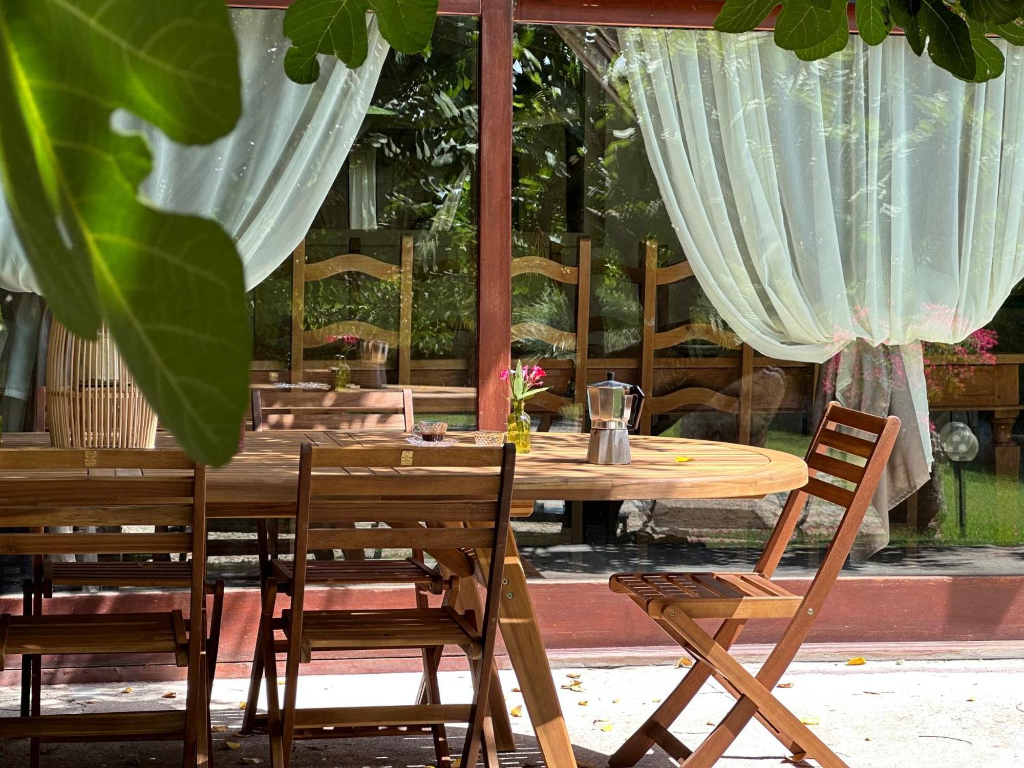 Villa Niloan Ольбия Экстерьер фото